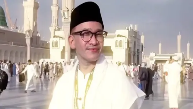 Perjalanan Spiritual Ruben Onsu: Umrah Pertama Setelah Memeluk Islam