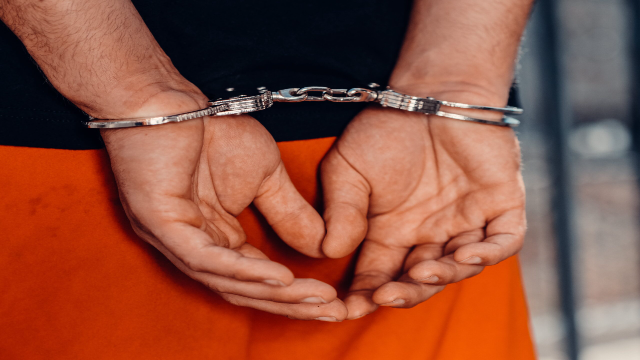 Pengungkapan Kasus Perampokan Berantai di Kota Lestari: Polisi Ringkus Dalang Utama